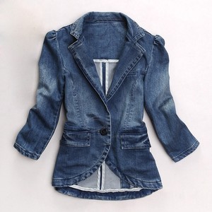 Blue jean jacket for ladies – Modern fashion jacket photo blog