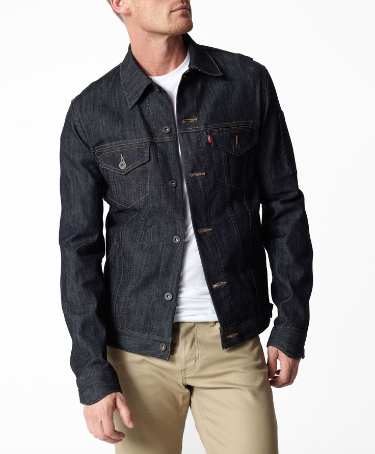 Levi's black denim jacket – Modern fashion jacket photo blog